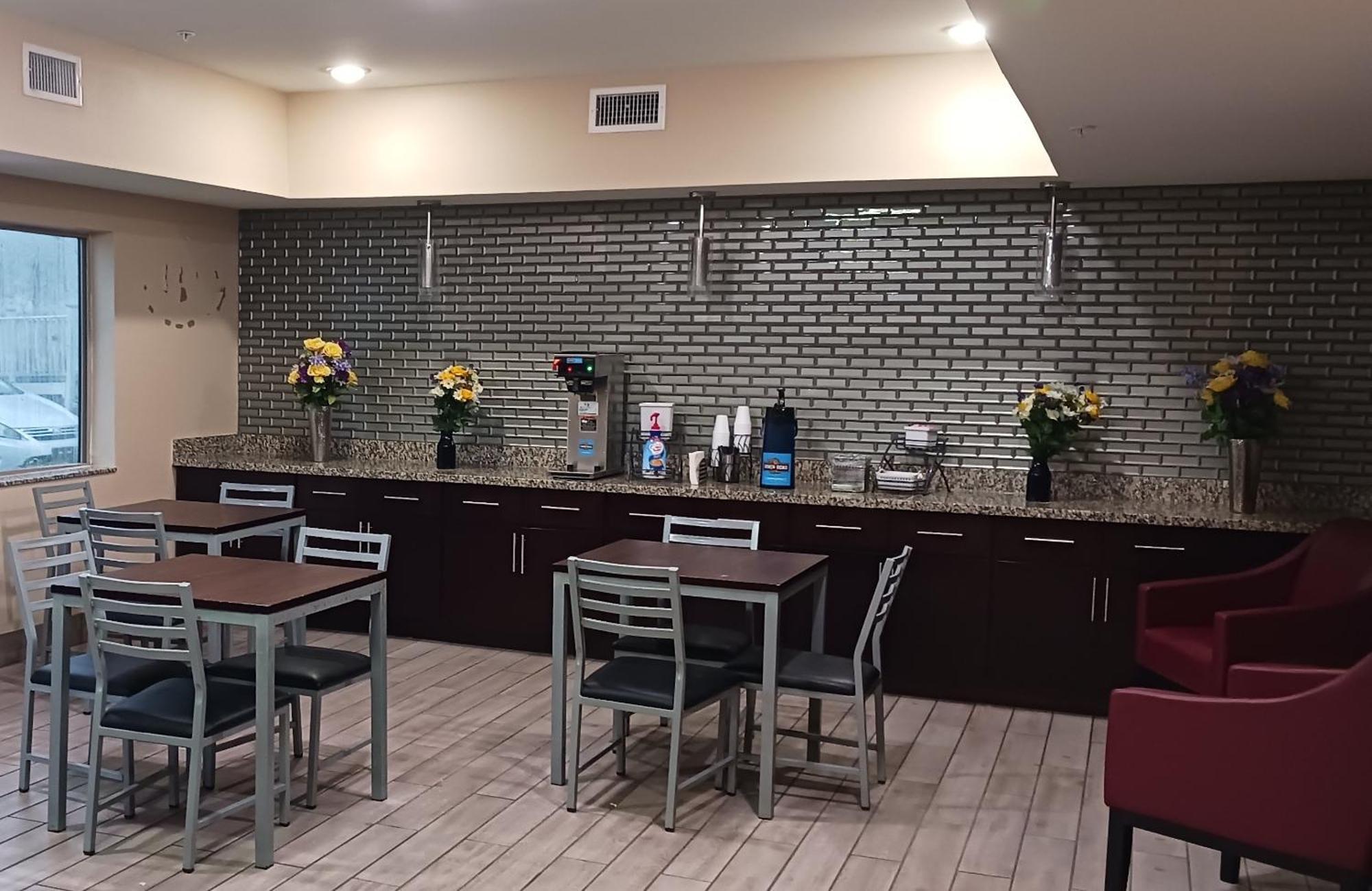 Red Roof Inn Baton Rouge Bagian luar foto